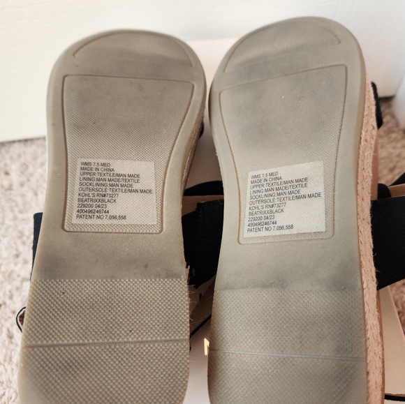 Sandals - Picture 4 of 4